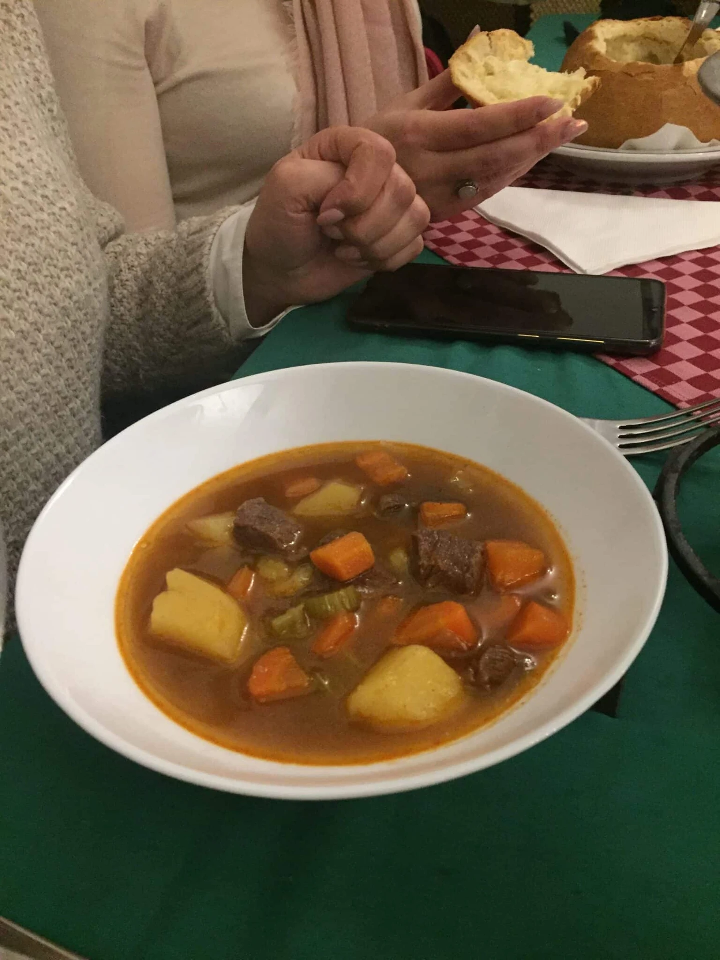 Converzum Language School Budapest -Gulyásleves